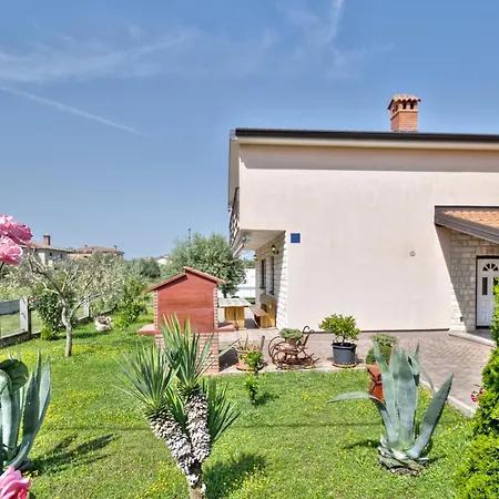 Holiday home Martinovic