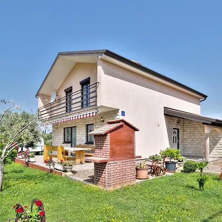 Holiday home Martinovic