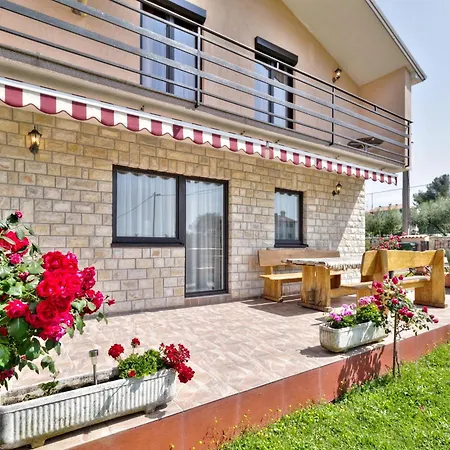 Martinovic Holiday home *