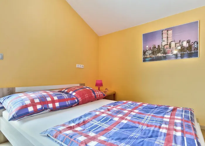 Martinovic Vikendica Kastel