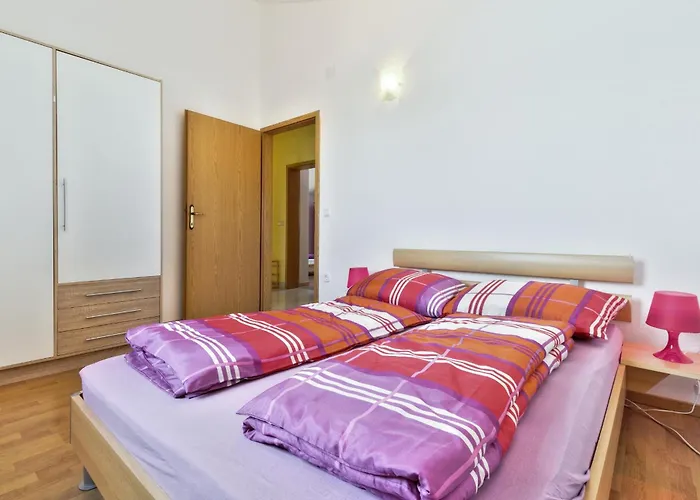 Martinovic Vikendica Kastel